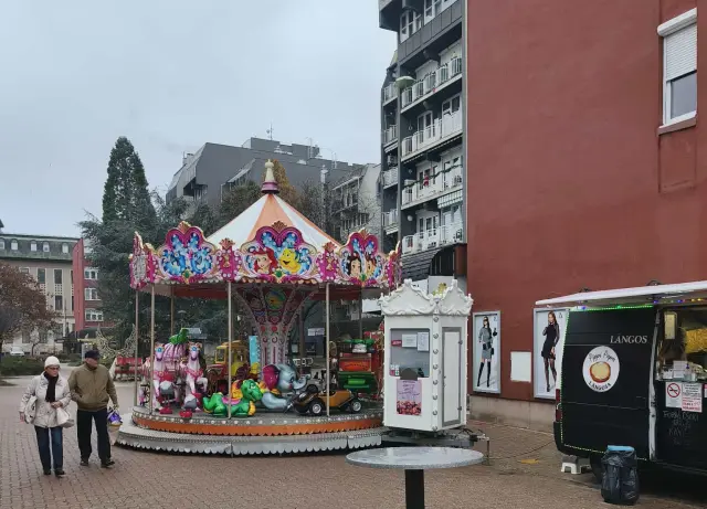 Zalaegerszeg, Európa tér, adventi készülődés